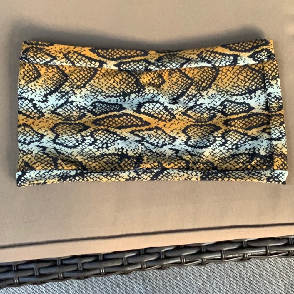 Onzie Python Print Tube Top, One Size Fits All - image 2